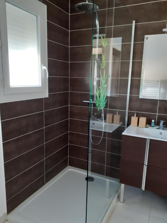 Chambre Privee Au Coeur D'Une Pinede Dans Un Quartier Residentiel Hotell Lézignan-Corbières Eksteriør bilde